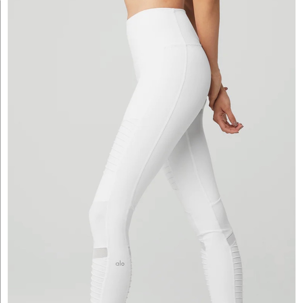ALO High-Waist Moto Legging WHITE SIZE XS NEW. 0658 - Picture 2 of 7